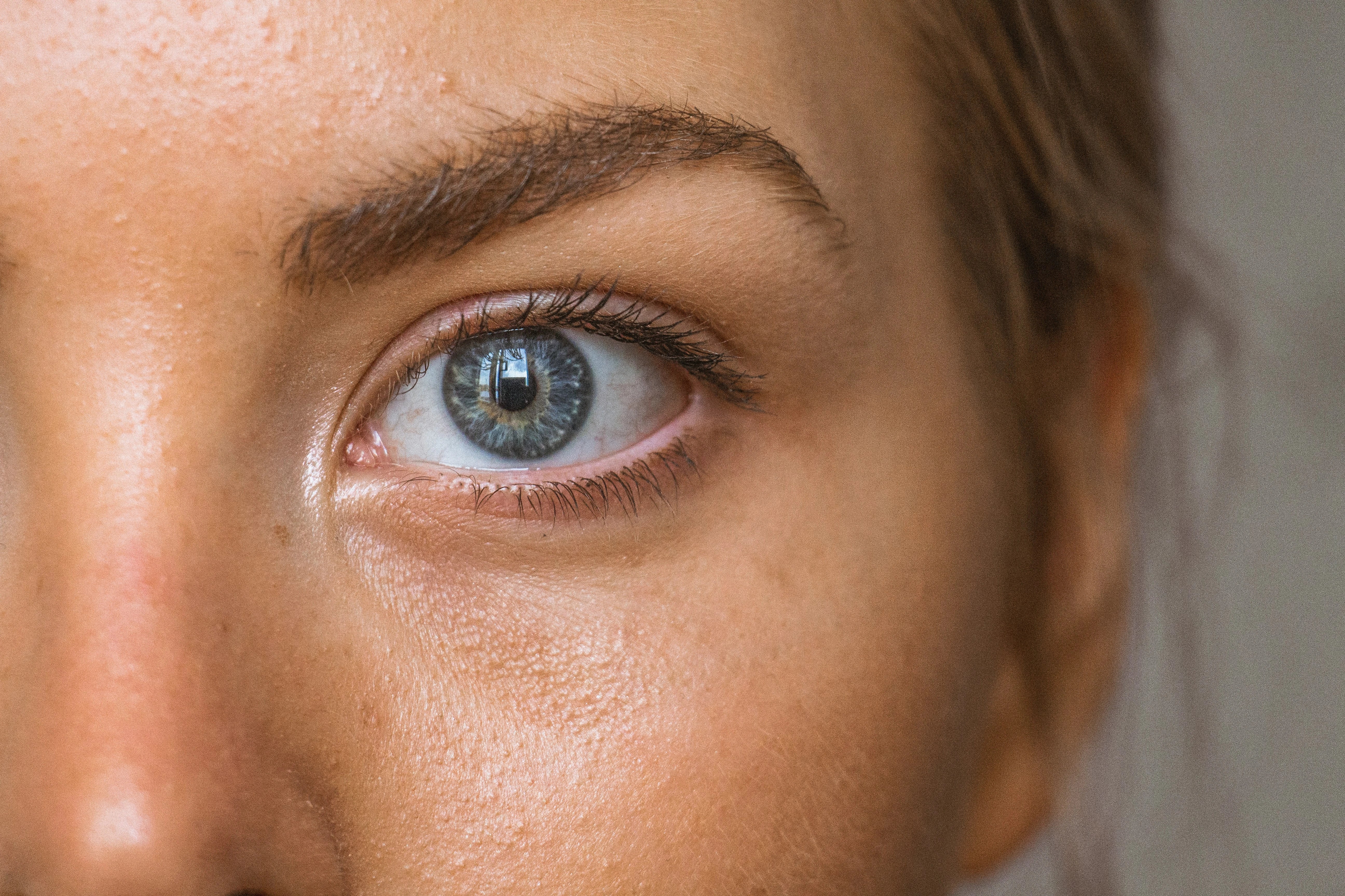 collection soins du visage, visage d'une femme 